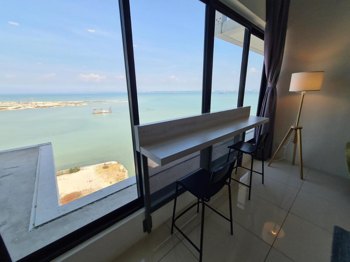 Sunrise Gurney Premium Executive City/Seafront Suite - Penang George Town Exterior photo