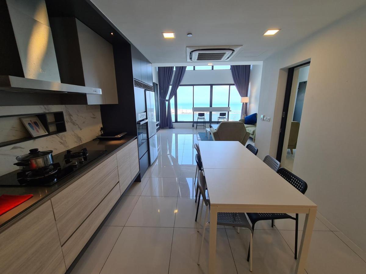 Sunrise Gurney Premium Executive City/Seafront Suite - Penang George Town Exterior photo