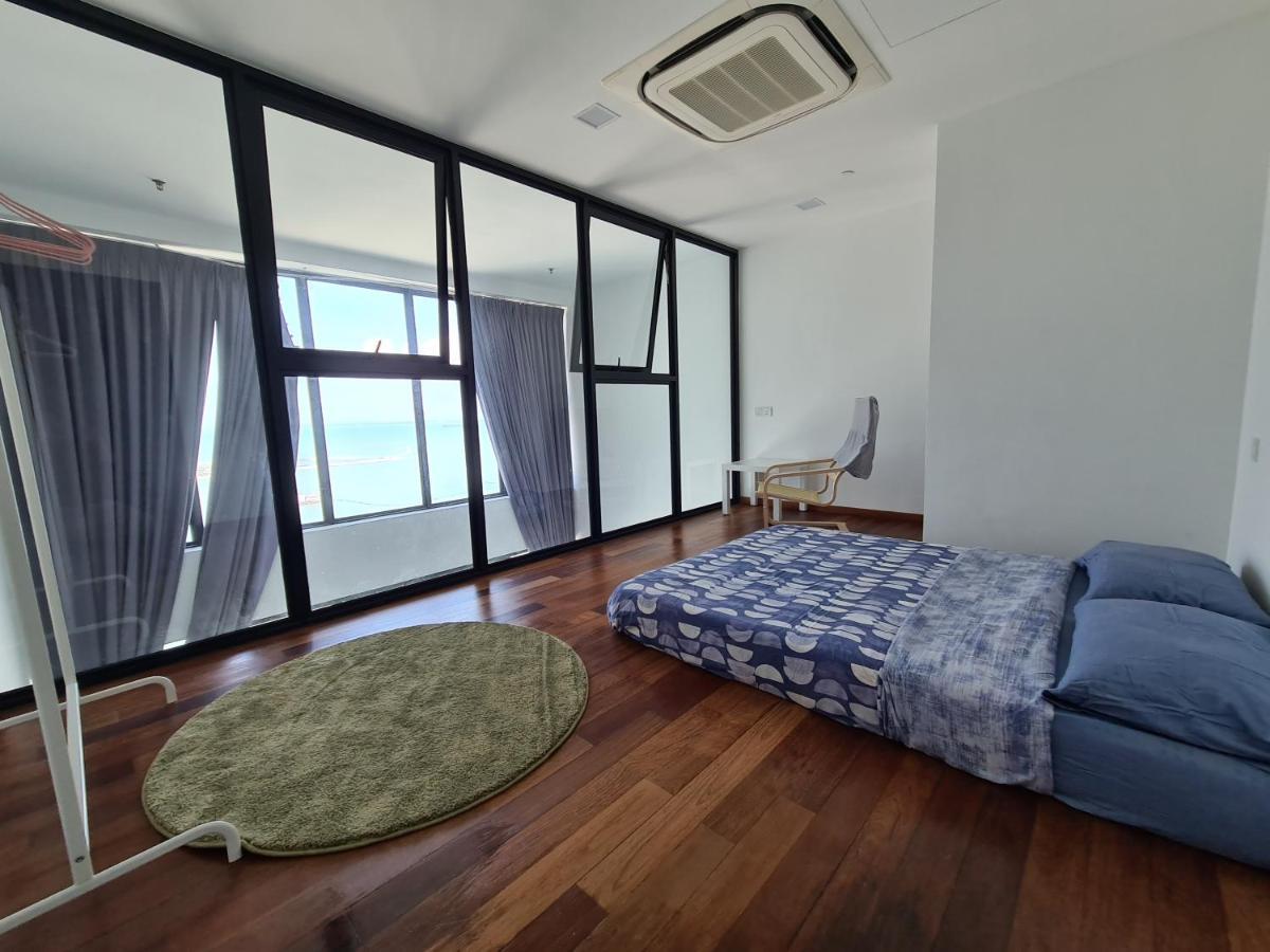 Sunrise Gurney Premium Executive City/Seafront Suite - Penang George Town Exterior photo