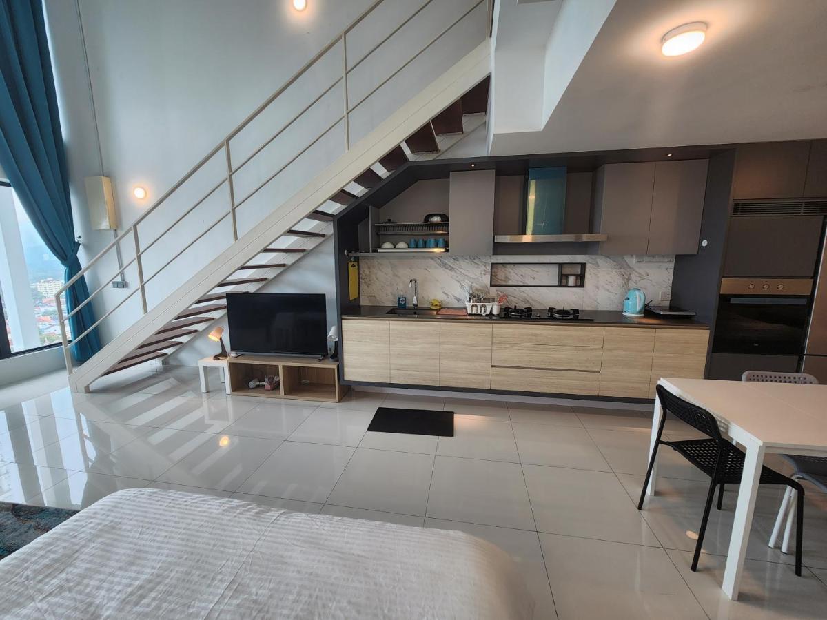 Sunrise Gurney Premium Executive City/Seafront Suite - Penang George Town Exterior photo
